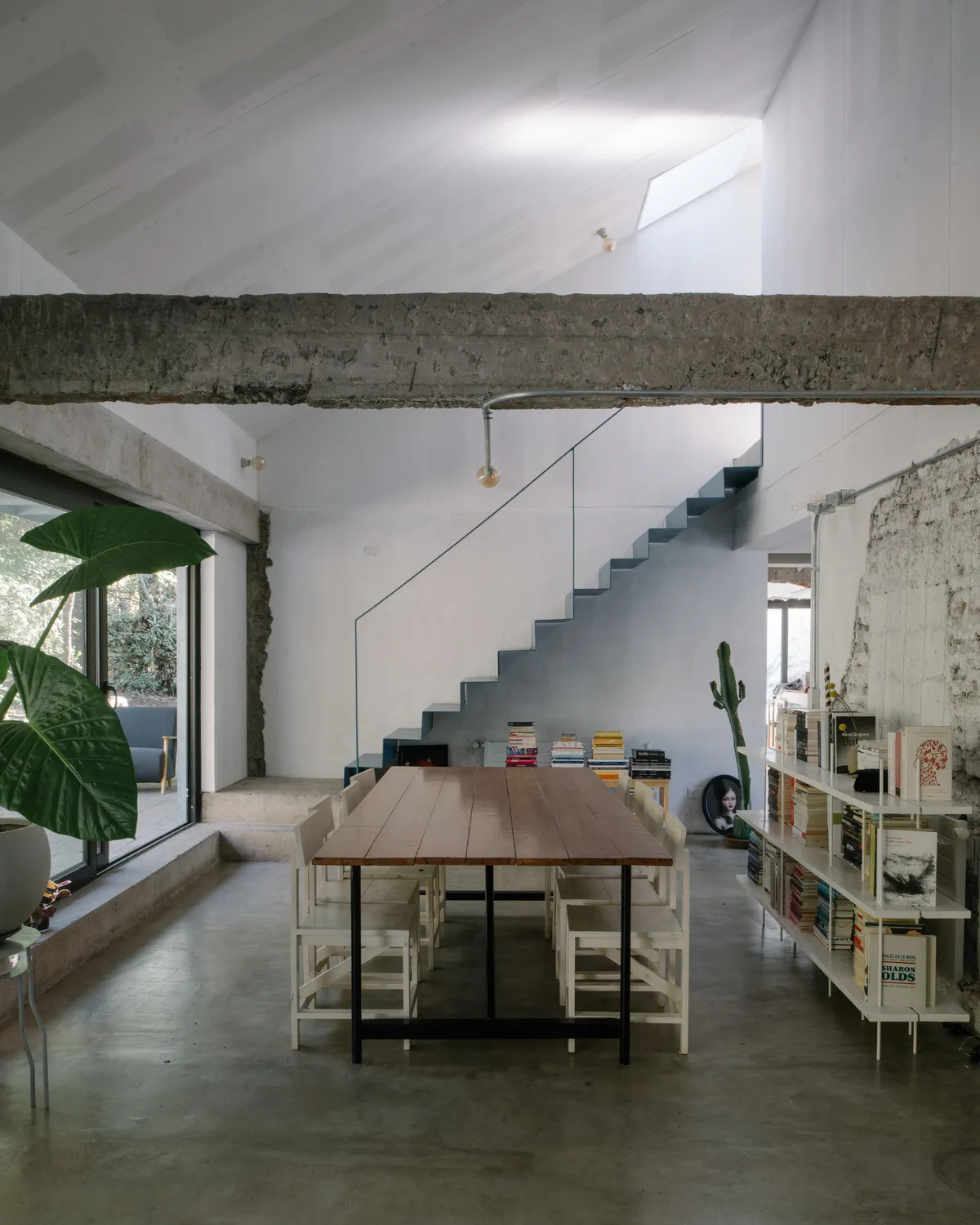 Iván Bravo Arquitectos Wraps Three Lifetimes of Renovation into One Metal-Clad House in the Andes Foothills