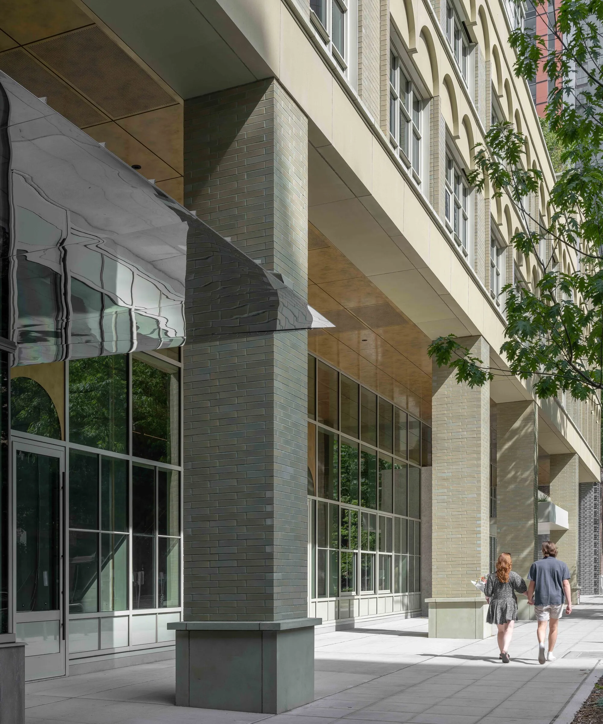 Grzywinski+Pons Gives Seattle a 31-Story Tower That Feels Like a Palazzo