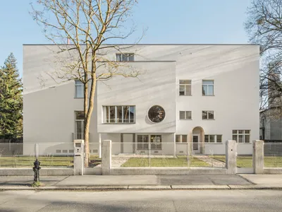 Villa Beer Renovation By Christian Prasser Architektur