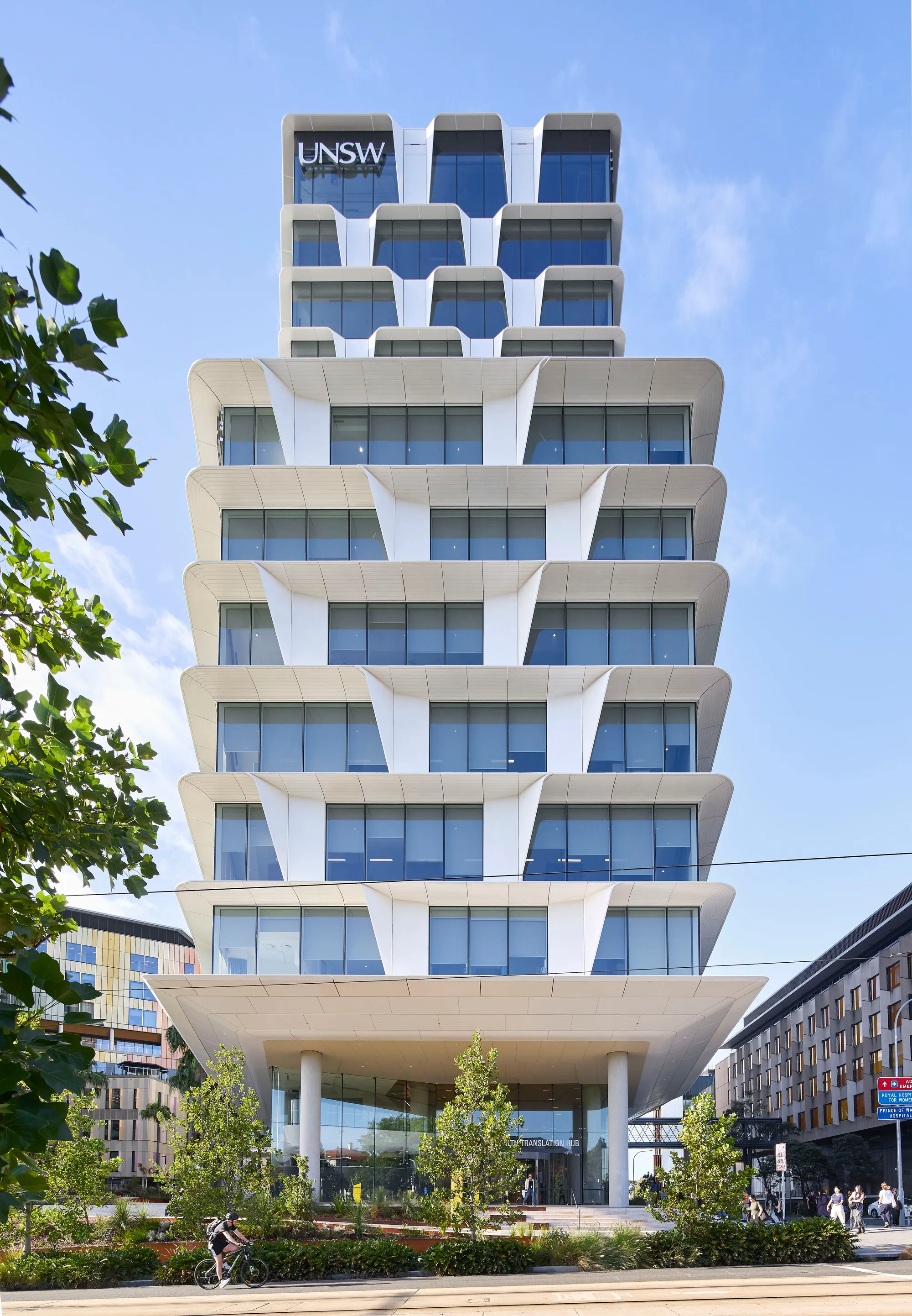 Architectus Bridges Campus and Hospital with a 15-Storey Health Translation Hub in Sydney