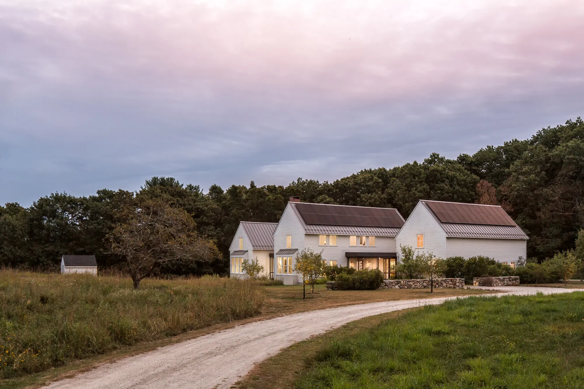 ElliottArchitects Splits a New England Farmstead into Three Gabled Volumes on a Wellesley Meadow