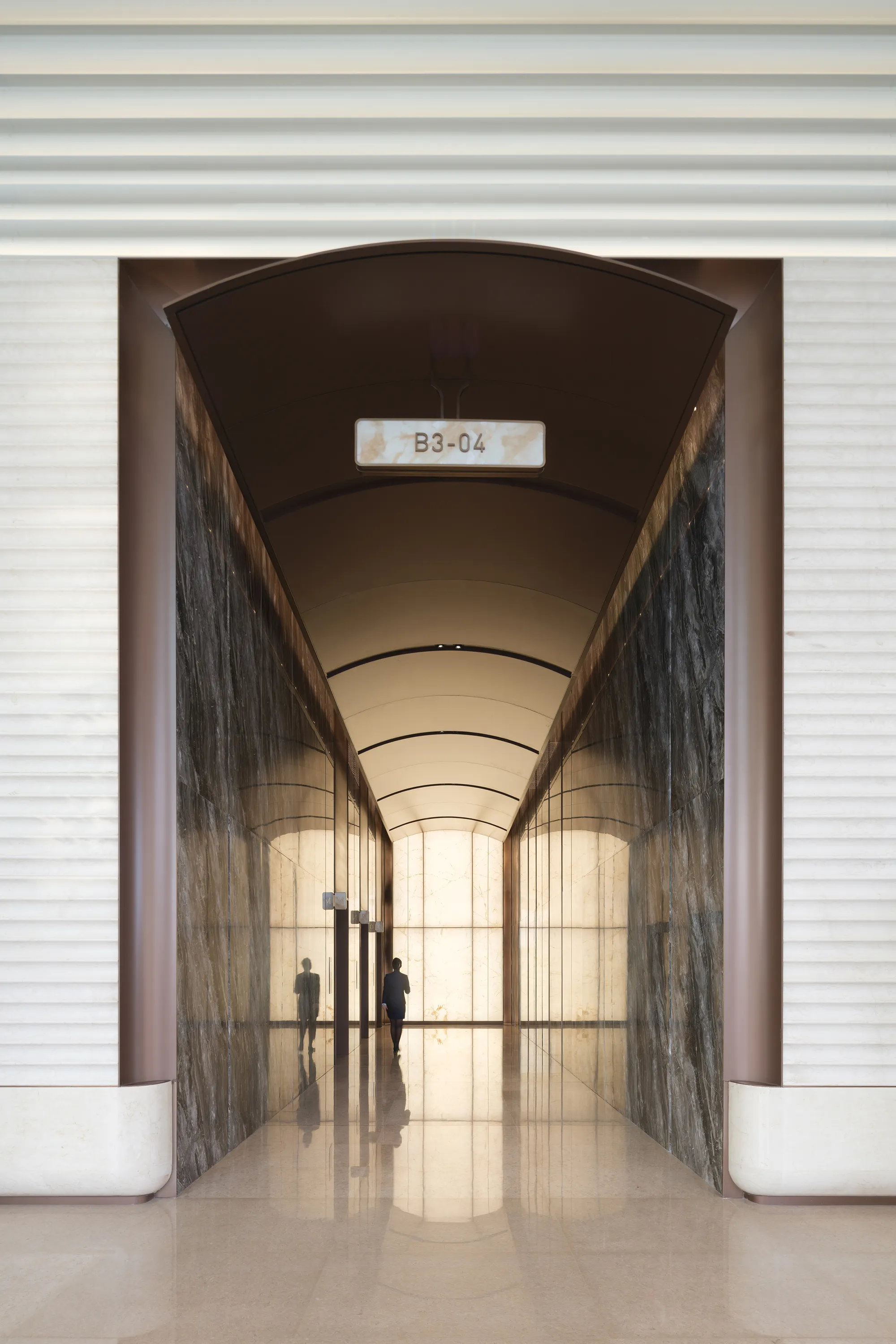 Guangzhou's Twin Towers Interiors Move Like Water