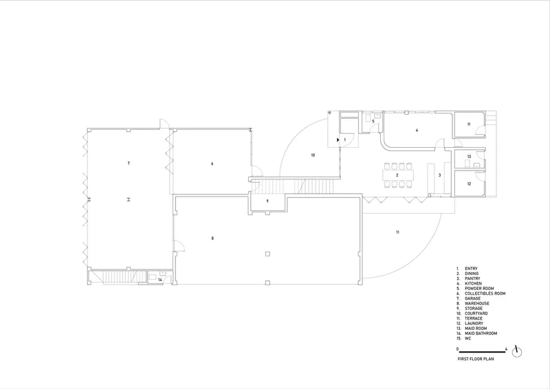First floor plan drawing showing entry, dining, kitchen, powder room and curved courtyard enclosure