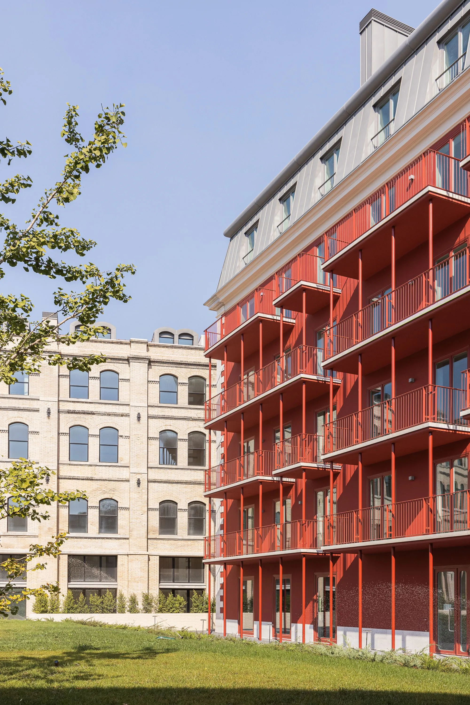 RISCO Threads 61 Apartments Through a 15th-Century Lisbon Convent Turned Factory