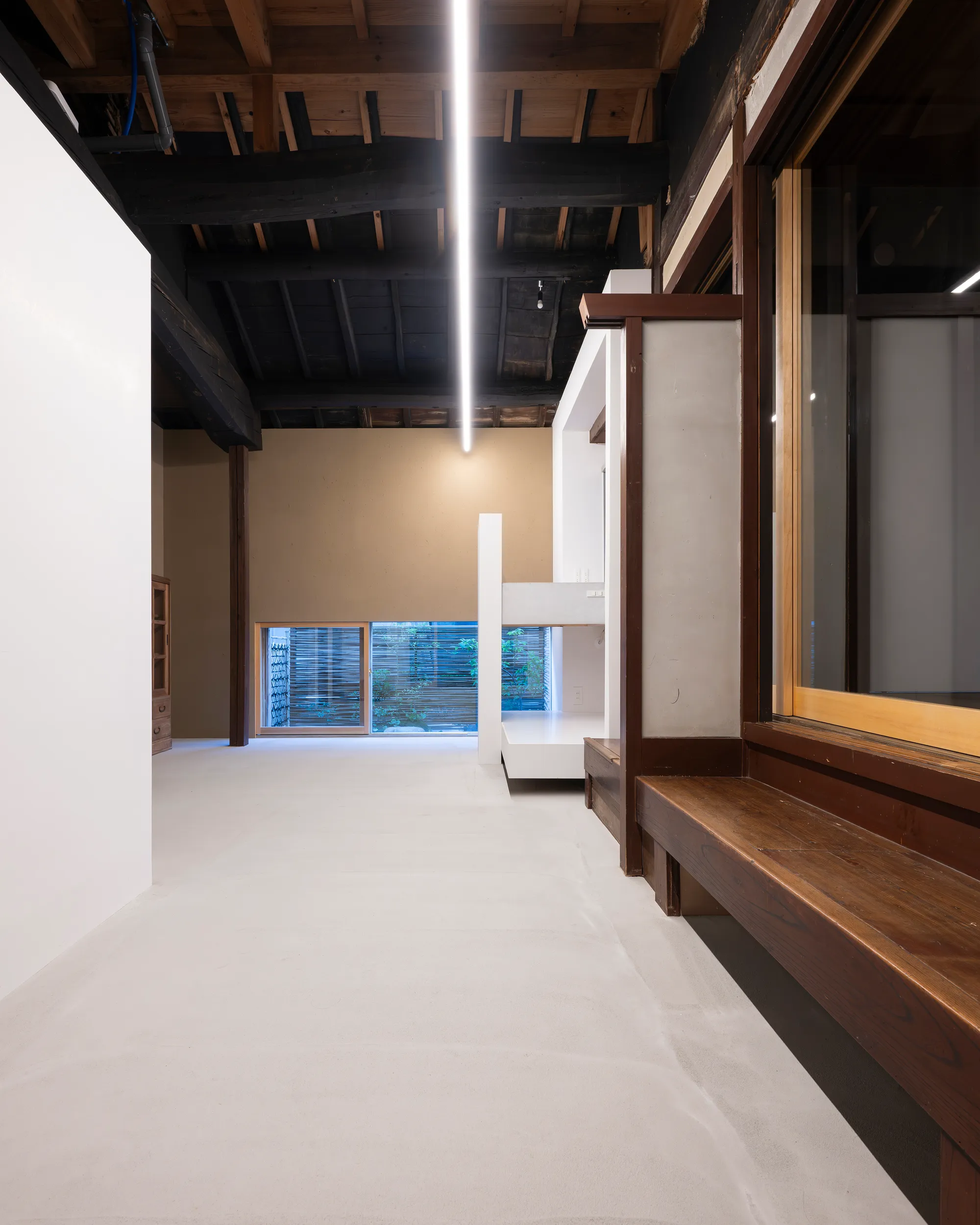 td-Atelier and ENDO SHOJIRO DESIGN Revive a Meiji-Era Folk House in Northern Kyoto