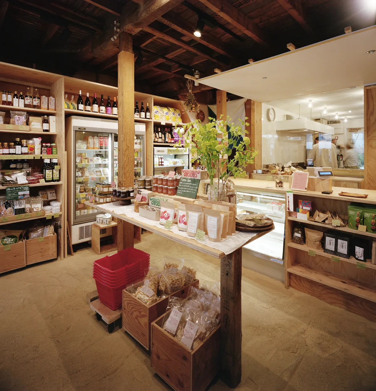 Jo Nagasaka Turns a Corner of a Yoyogi Office into a 46 m² Farm Shop and Kitchen