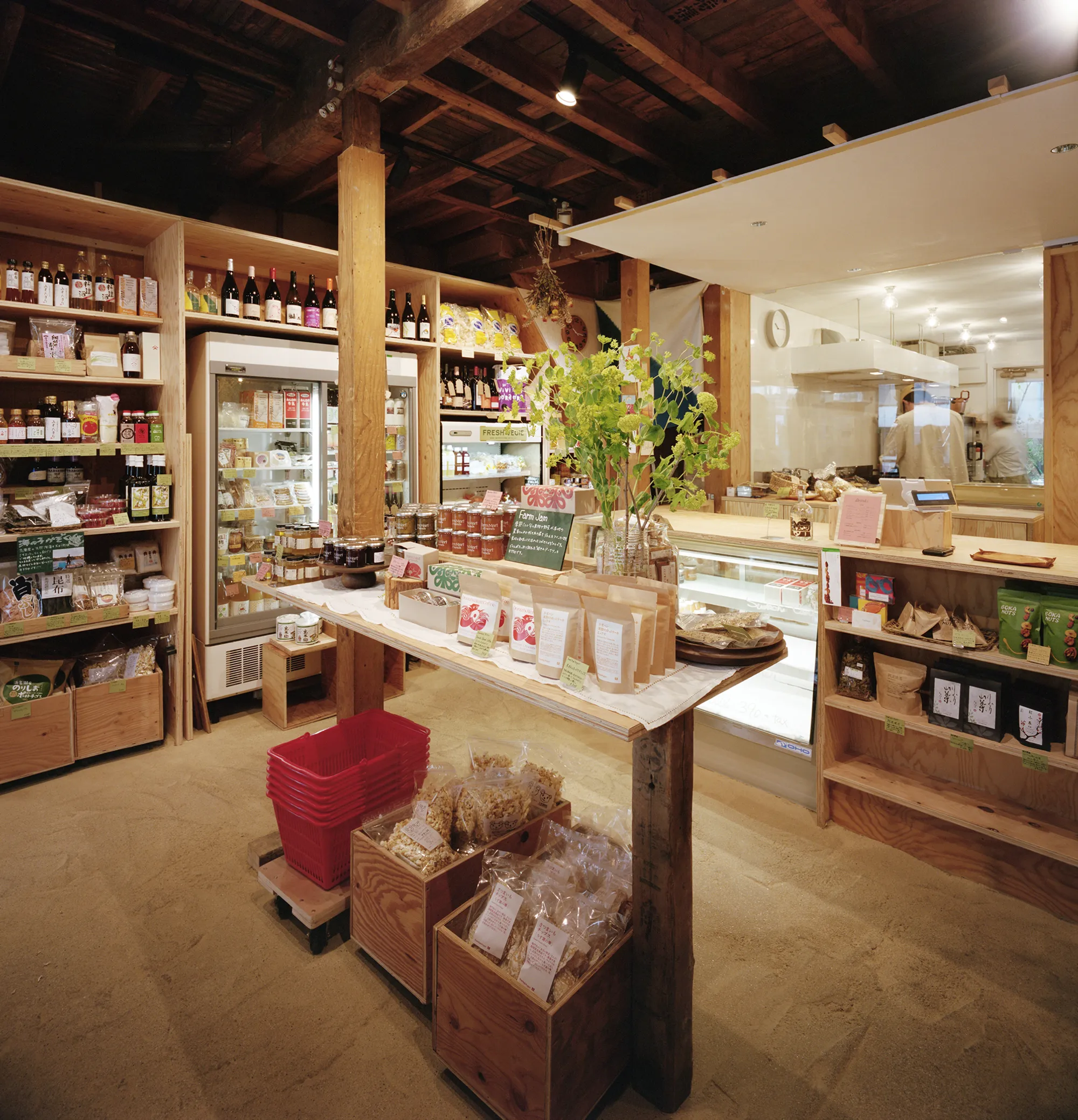 Jo Nagasaka Turns a Corner of a Yoyogi Office into a 46 m² Farm Shop and Kitchen