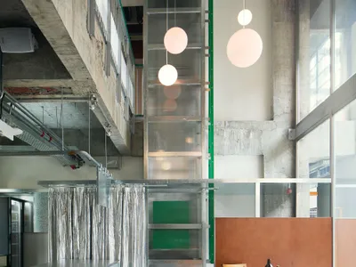 amass Threads a Yunnan Restaurant Through the Bones of a Chengdu Commercial Complex