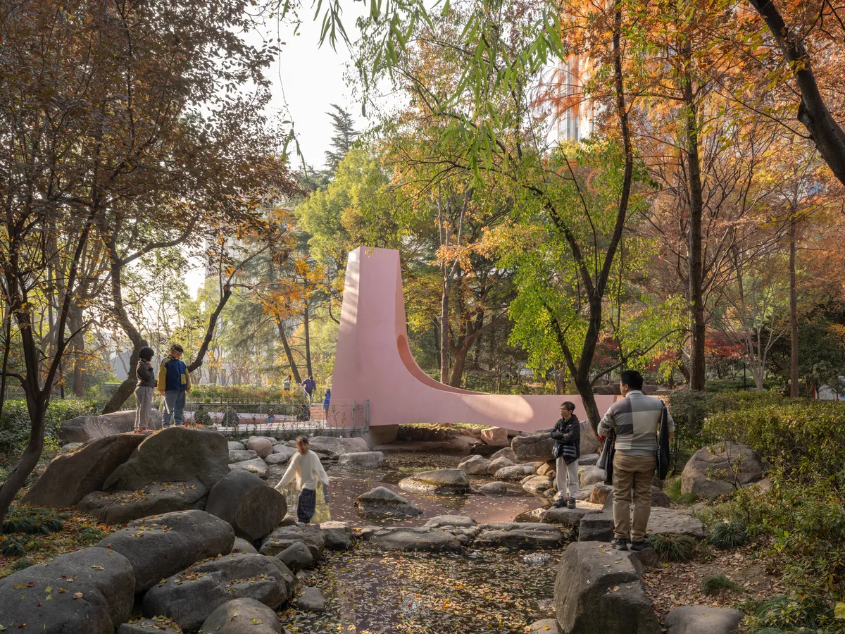 HCCH Studio Builds a Pink Concrete Bridge That Doubles as a Wedding Pavilion in a Shanghai Park