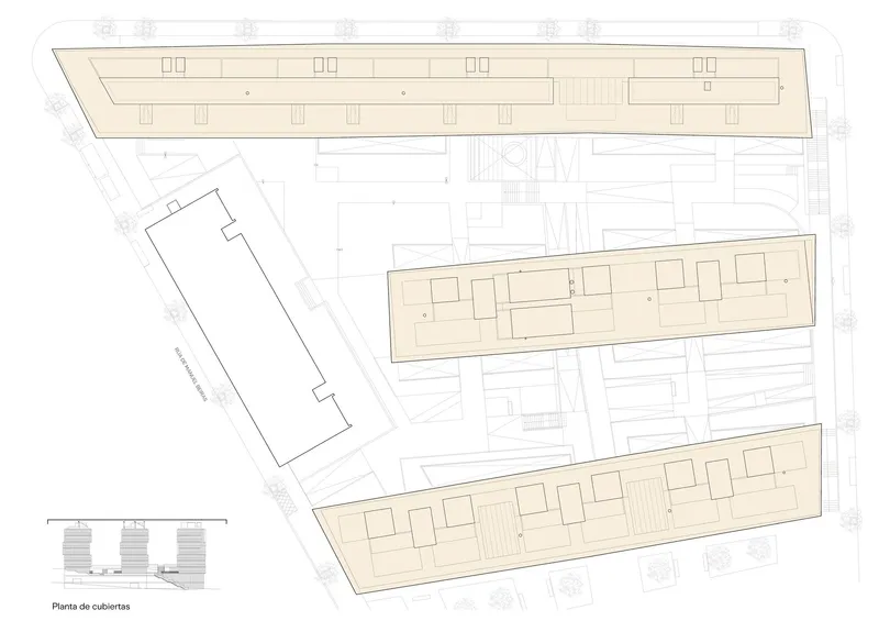 Roof plan drawing showing three elongated volumes with rectangular penthouse structures and screening elements