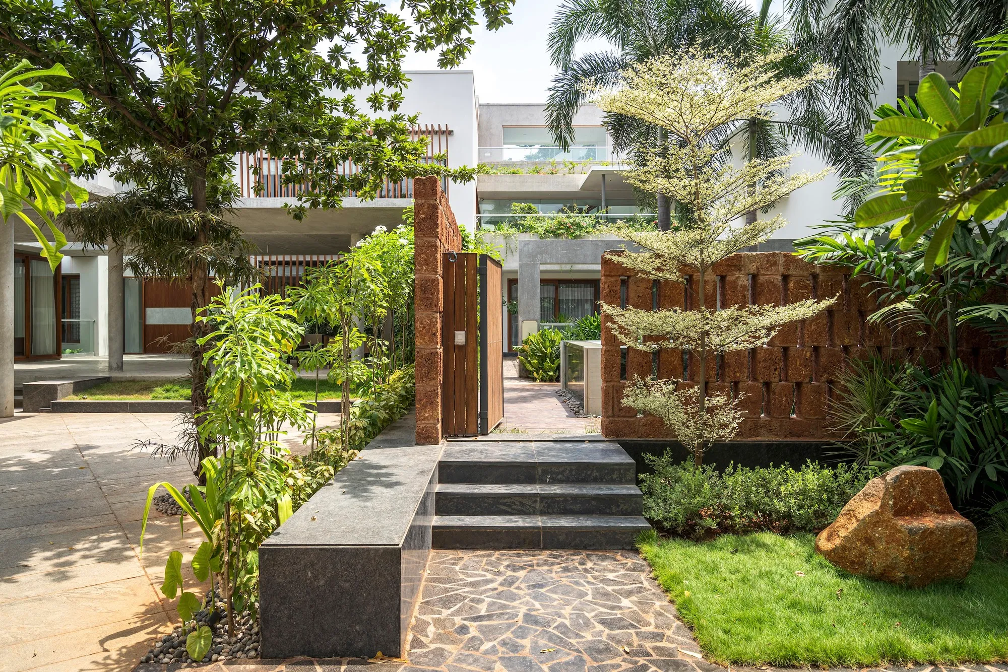 Mawi Design Peels Back an Existing Shell to Reveal a Layered Courtyard House in Chennai