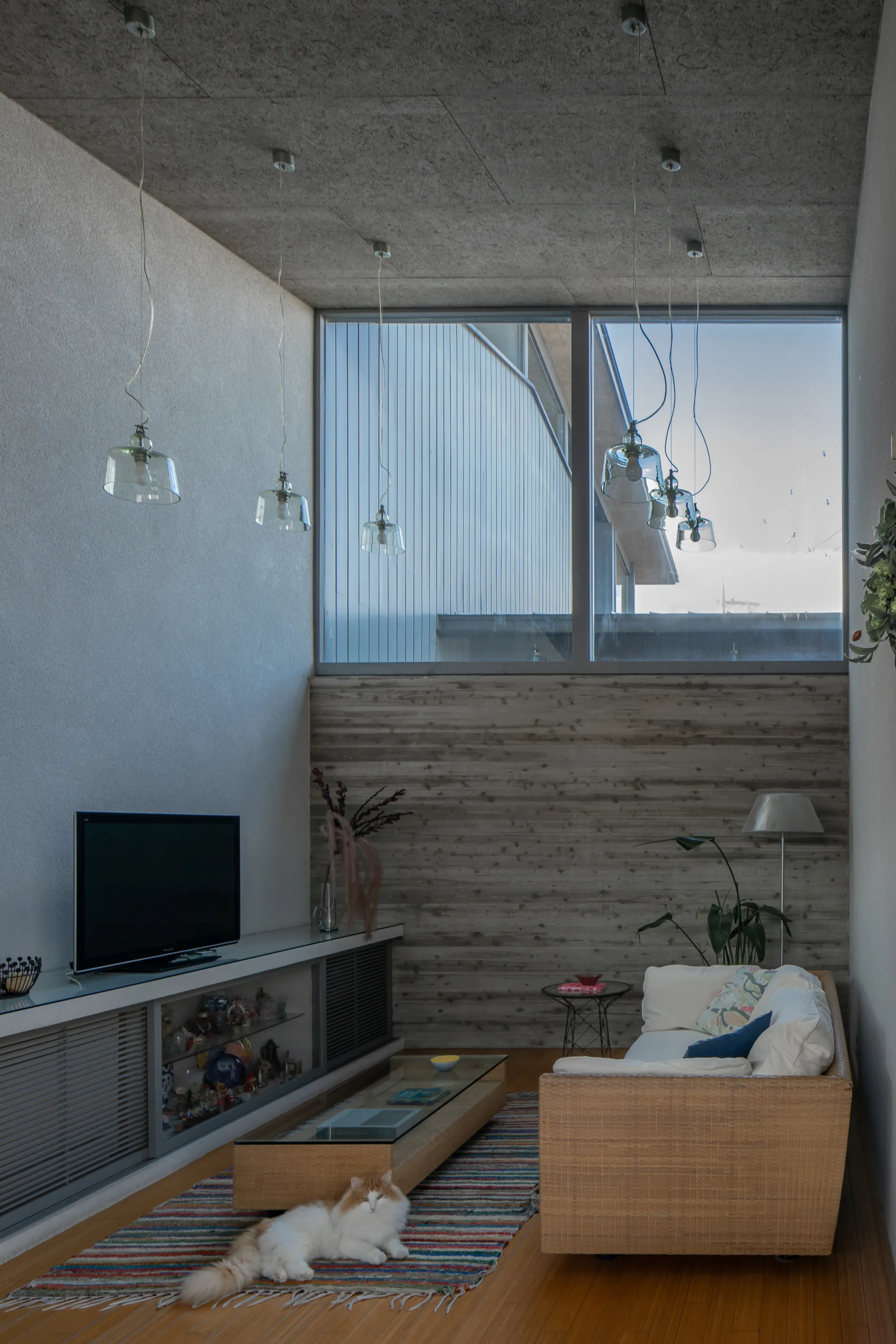 Kouichi Kimura Layers Overlapping Gables into a Light-Sculpted House on a Historic Japanese Trade Route