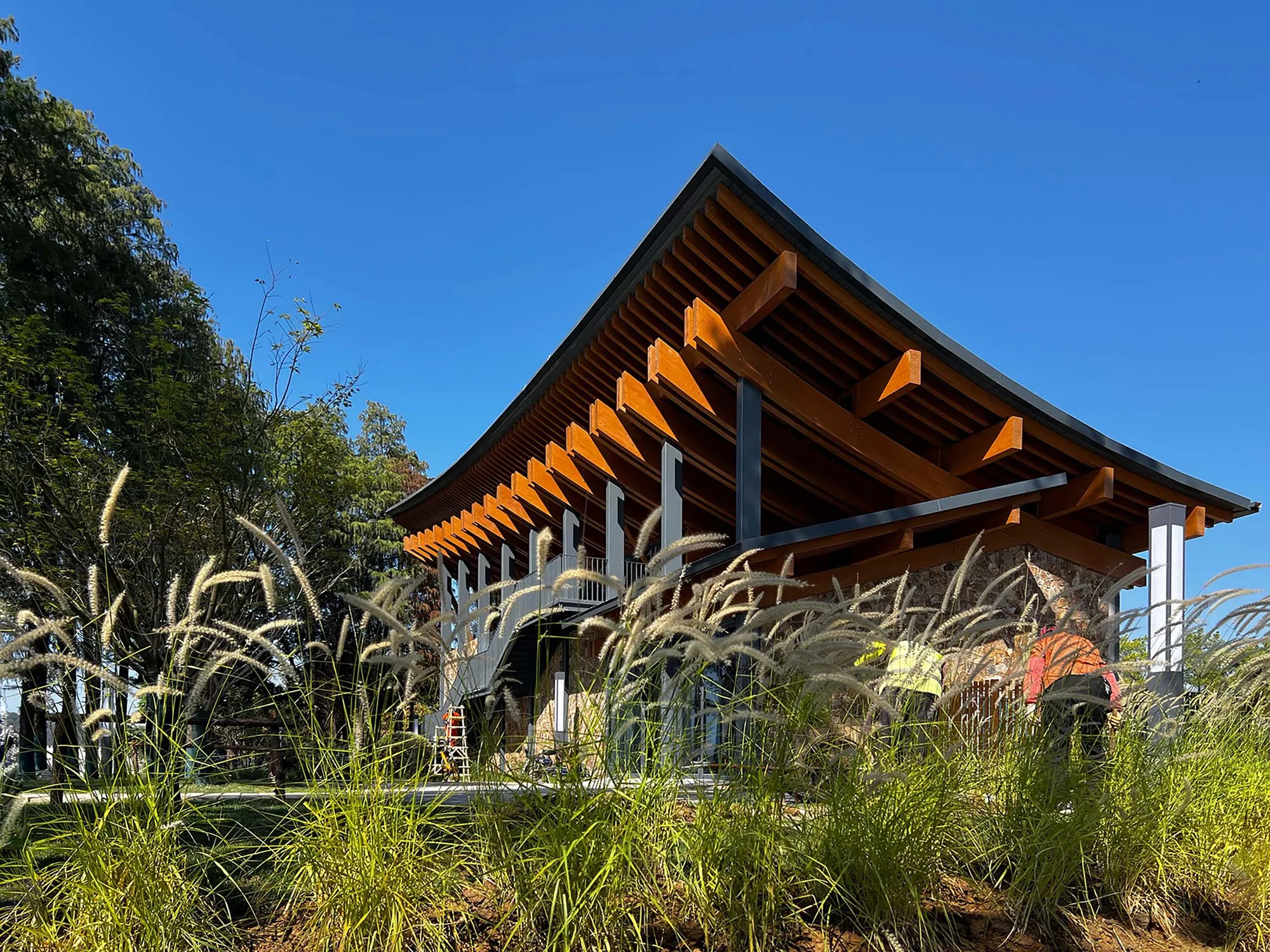 Li Baofeng Folds a Timber Wetland Pavilion into a Former Factory on Wuhan's East Lake