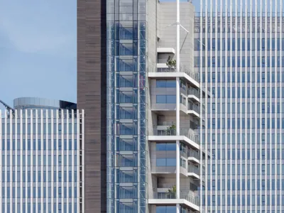Cro&Co Architecture Builds a 150-Meter Tower on Top of a Seven-Lane Highway in La Défense