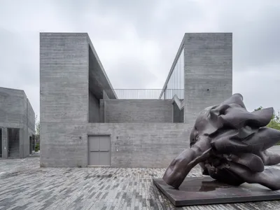 Atelier FCJZ Builds Four Houses That Blur Classicism and Modernism at a Ningbo Lakeside Campus