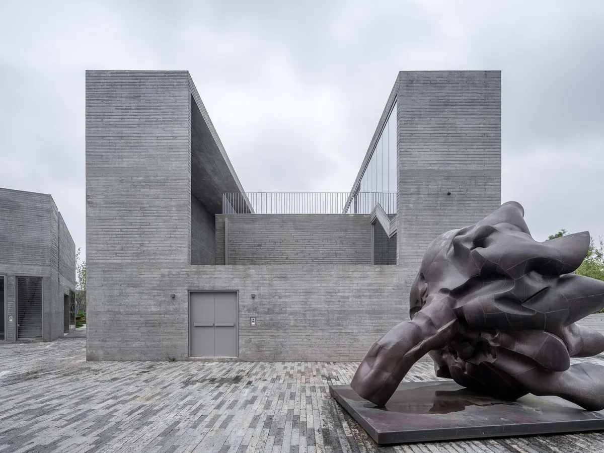 Atelier FCJZ Builds Four Houses That Blur Classicism and Modernism at a Ningbo Lakeside Campus