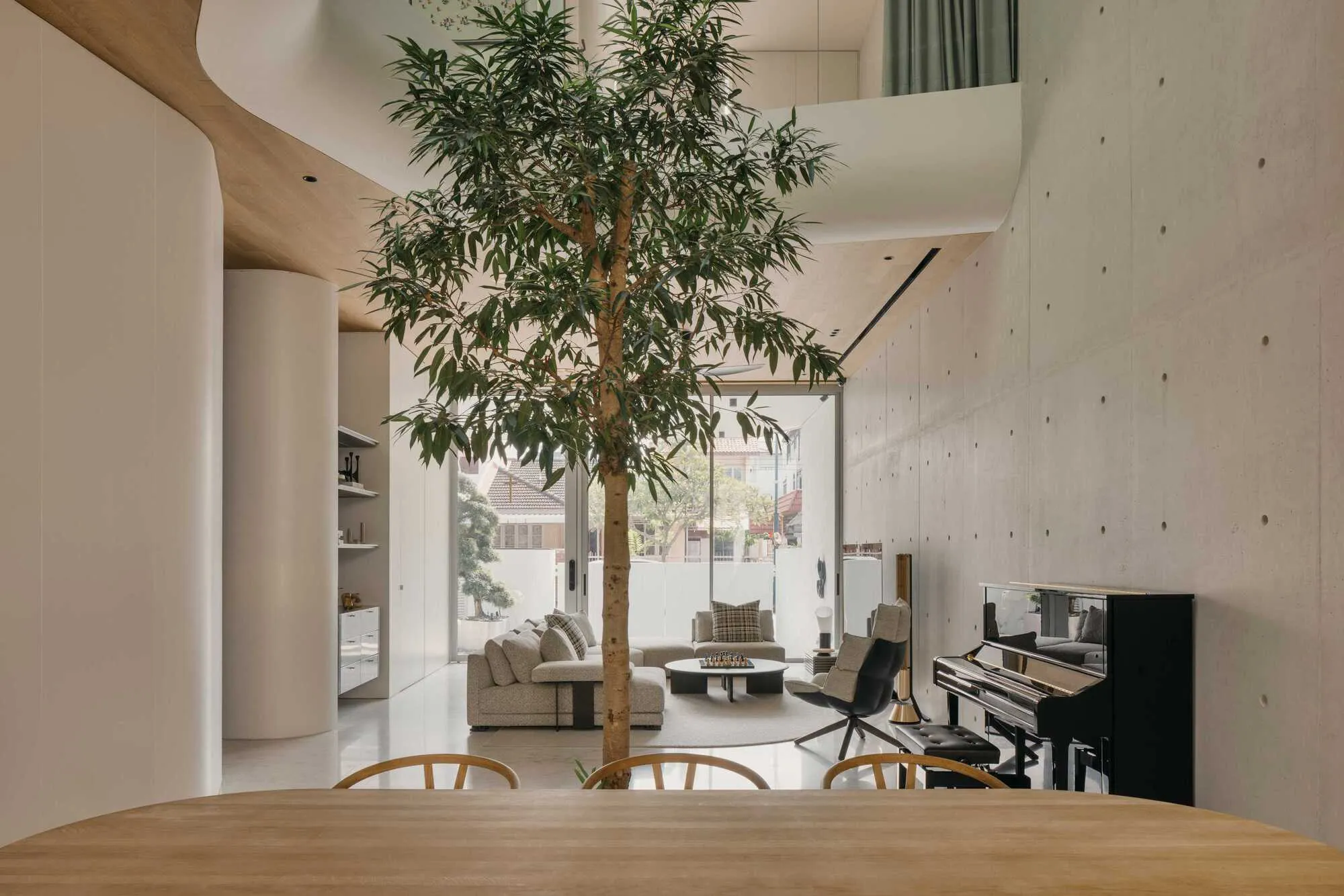 Ming Architects Folds Shophouse Logic into a Sculptural Singapore Terrace Home
