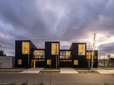 Estudio Focaccia Prieto Packs Three Steel-Frame Duplexes into a Trapezoidal Lot in Villa Elisa