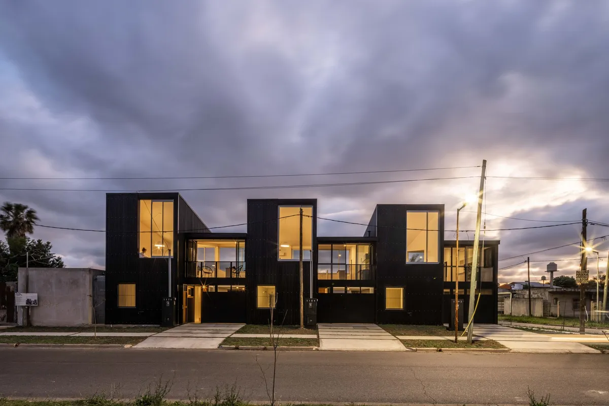 Estudio Focaccia Prieto Packs Three Steel-Frame Duplexes into a Trapezoidal Lot in Villa Elisa