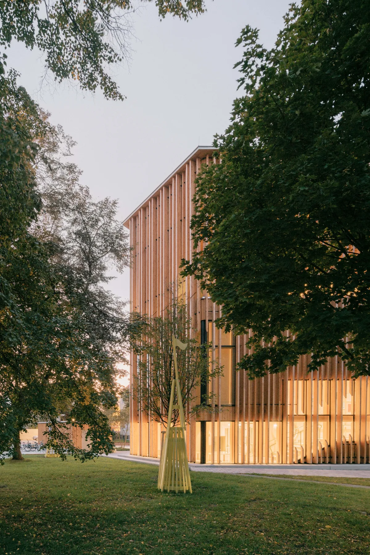Schenker Salvi Weber Builds a Children's Art Laboratory That Grows Out of an Austrian Park