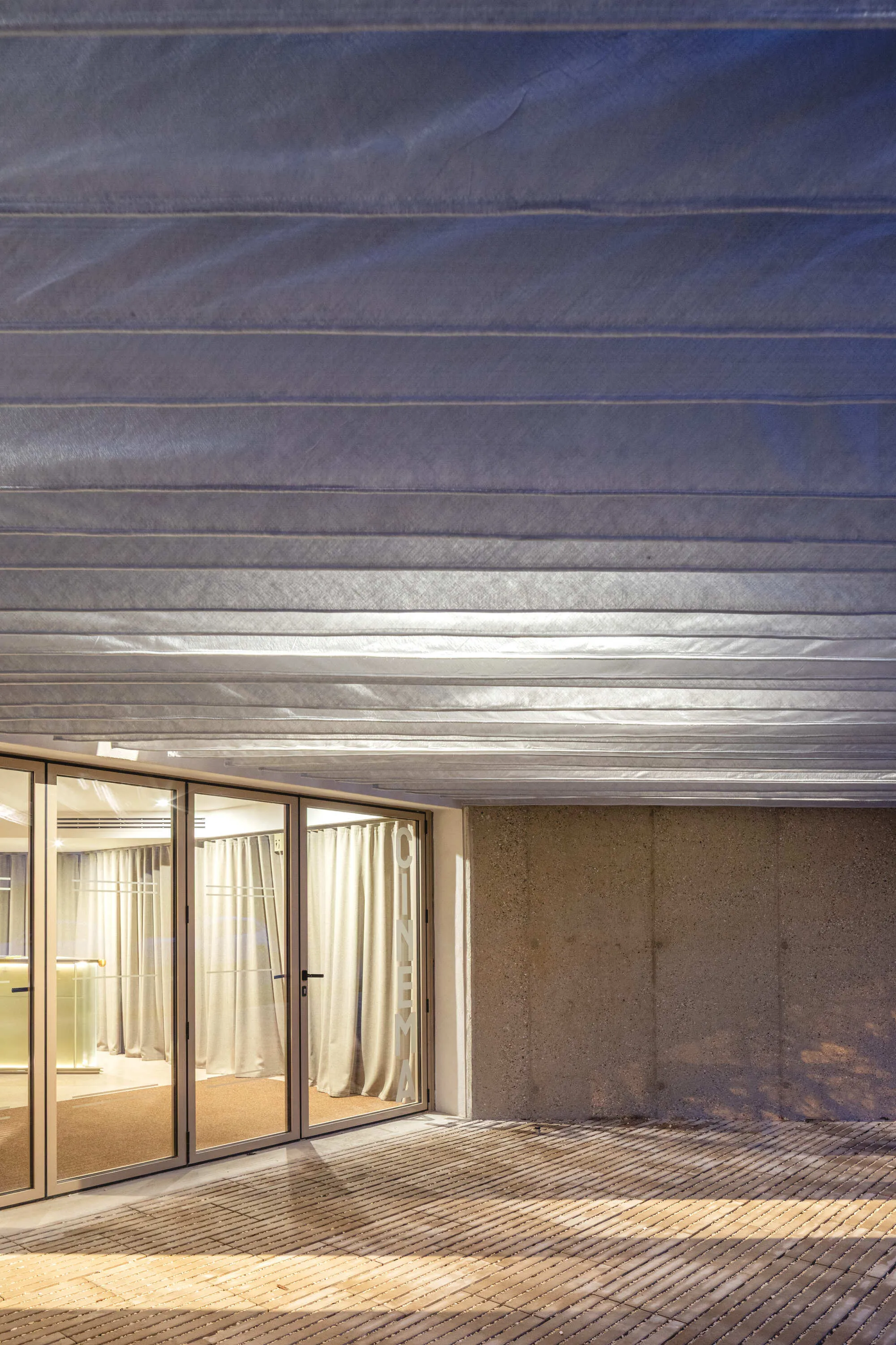 FAB Architects and Unes Architectes Revive a 1930s Neighborhood Cinema in Clermont-Ferrand