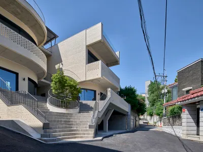 DAAL Carves Open a Hillside Corner in Seoul with the Y2 Mixed Use Building