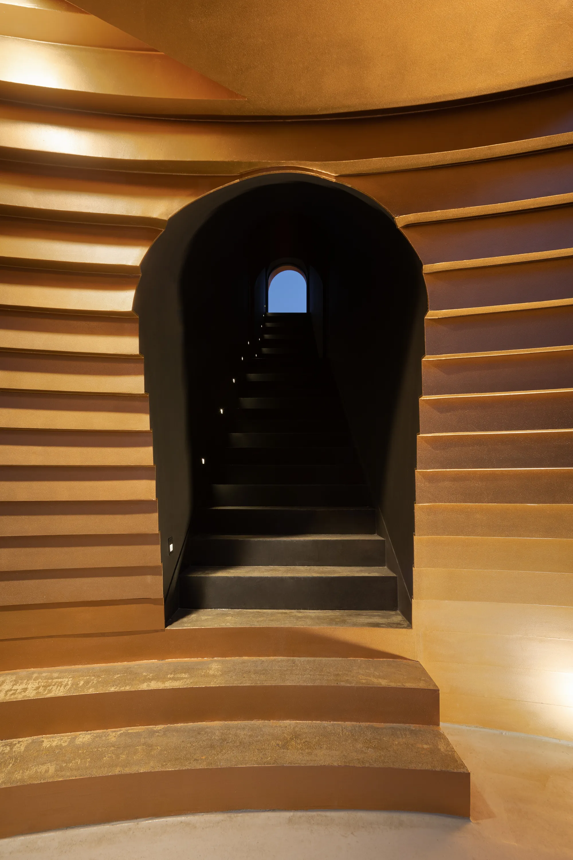 Moon Hoon Carves a Diagonal Staircase Through a 1980s Seoul Building to Unlock City Views