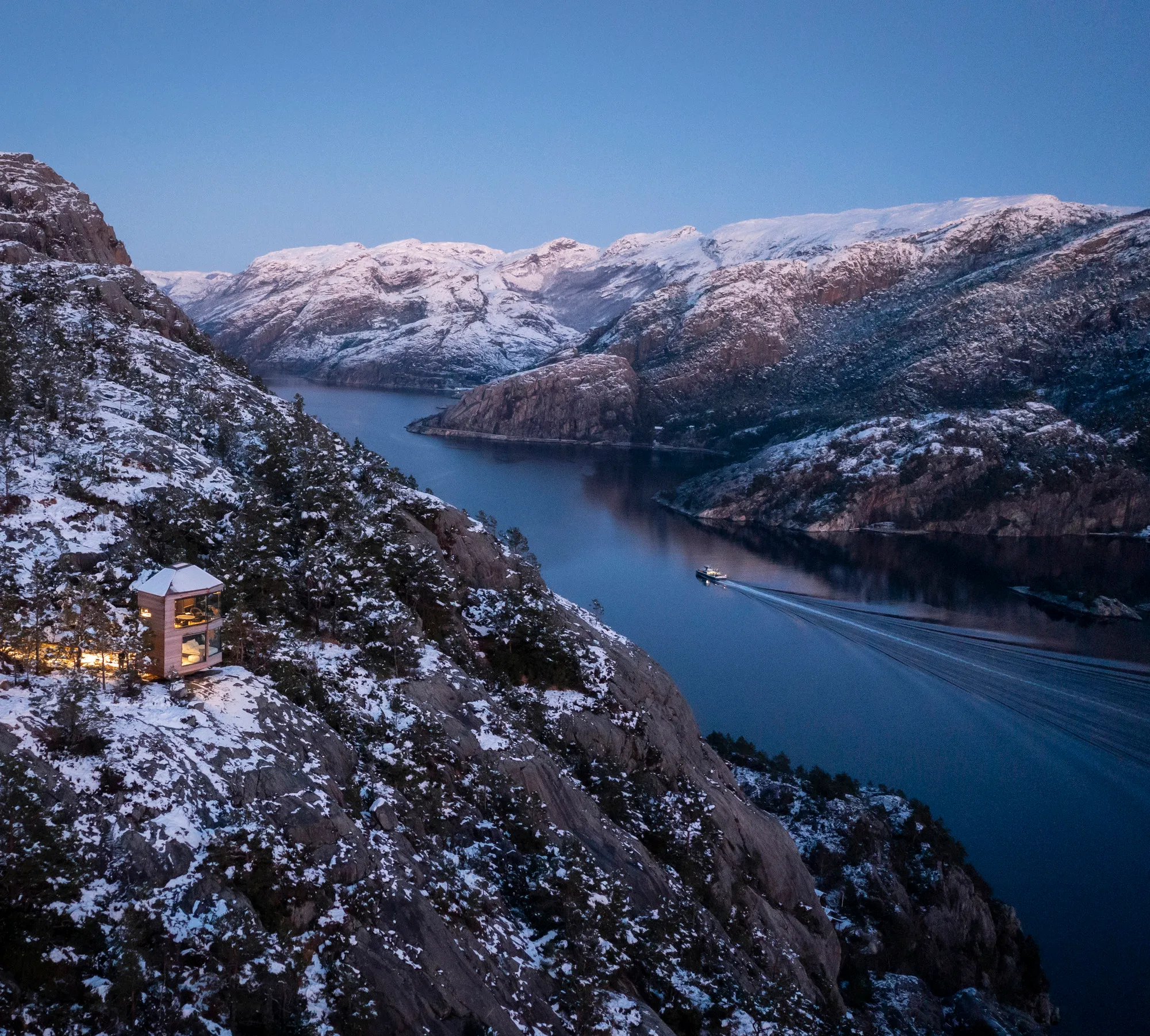 Snøhetta Suspends Four Timber Cabins 170 Meters Above a Norwegian Fjord