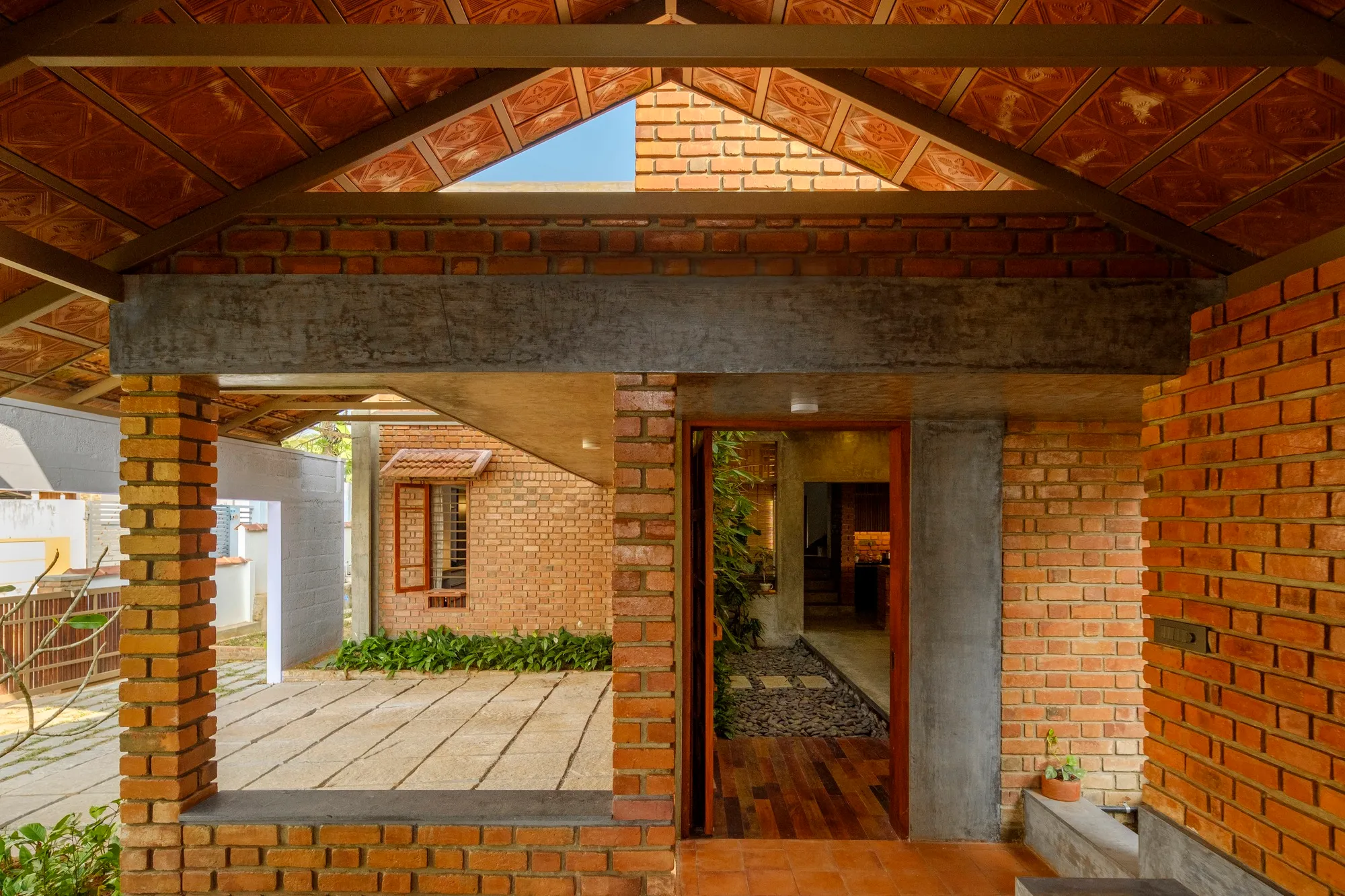 Ishtika Peels Open a Kerala Hillside Home Around Its Two-Storey Courtyard Core