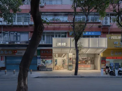 LUKSTUDIO Wraps a Guangzhou Roast Meat Restaurant in Corrugated Metal and Cantonese Memory