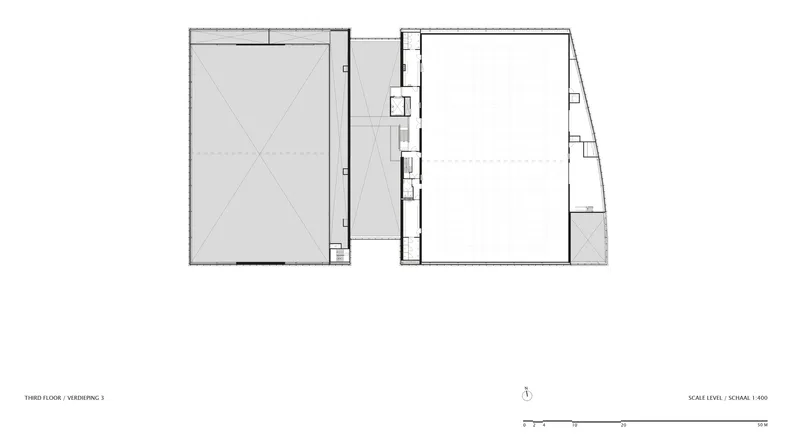 Third floor plan drawing showing two rectangular volumes connected by a narrow circulation corridor