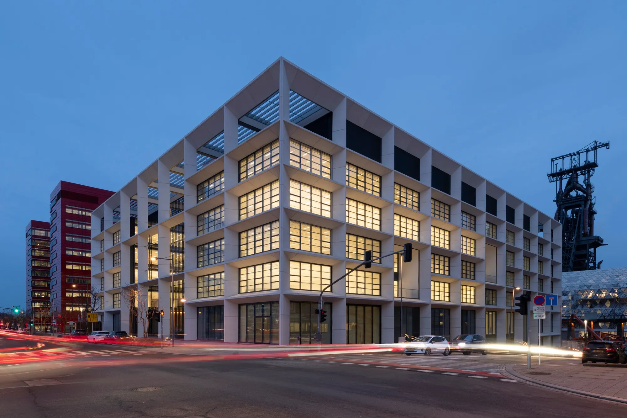 Foster + Partners Wraps a Luxembourg Office Complex in a 1.35m-Deep Self-Shading Concrete Grid