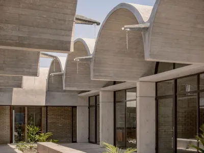 Kiltro Polaris and JC Arquitectura Line Up Six Barrel Vaults for a Health Center in Rural Mexico