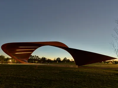 Trahan Architects Anchors a 150-Foot Weathering Steel Canopy on Just Two Points in Arkansas
