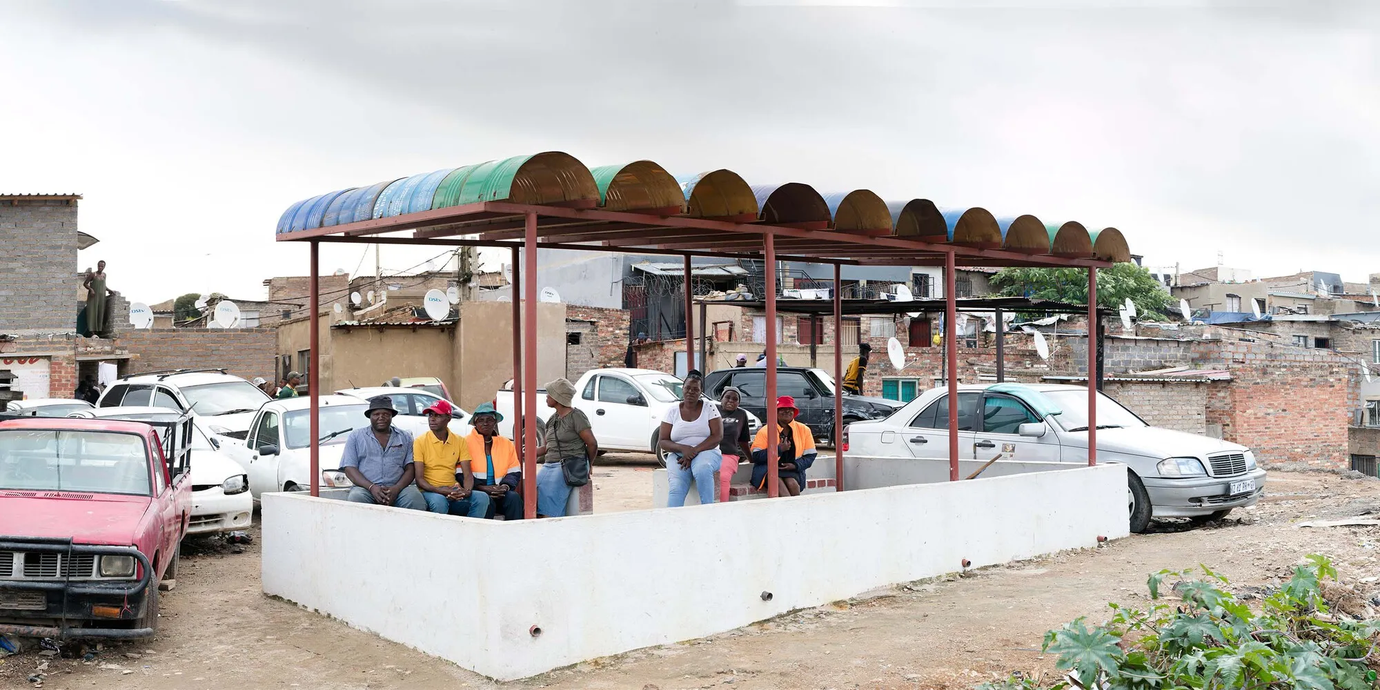 Paulo Moreira Turns Recycled Steel Drums into Dignified Safety Shelters for South African Volunteers