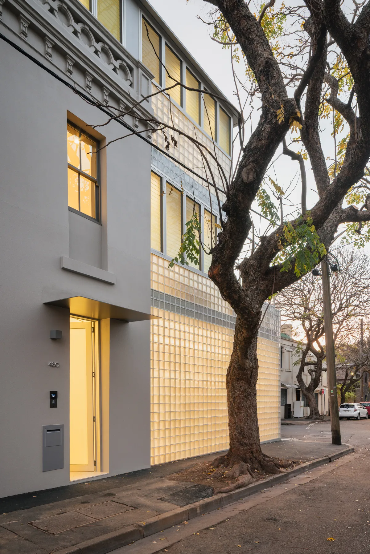 Ian Moore Architects Turns a 156-Year-Old Sydney Corner Shop into a Glass Brick Residence