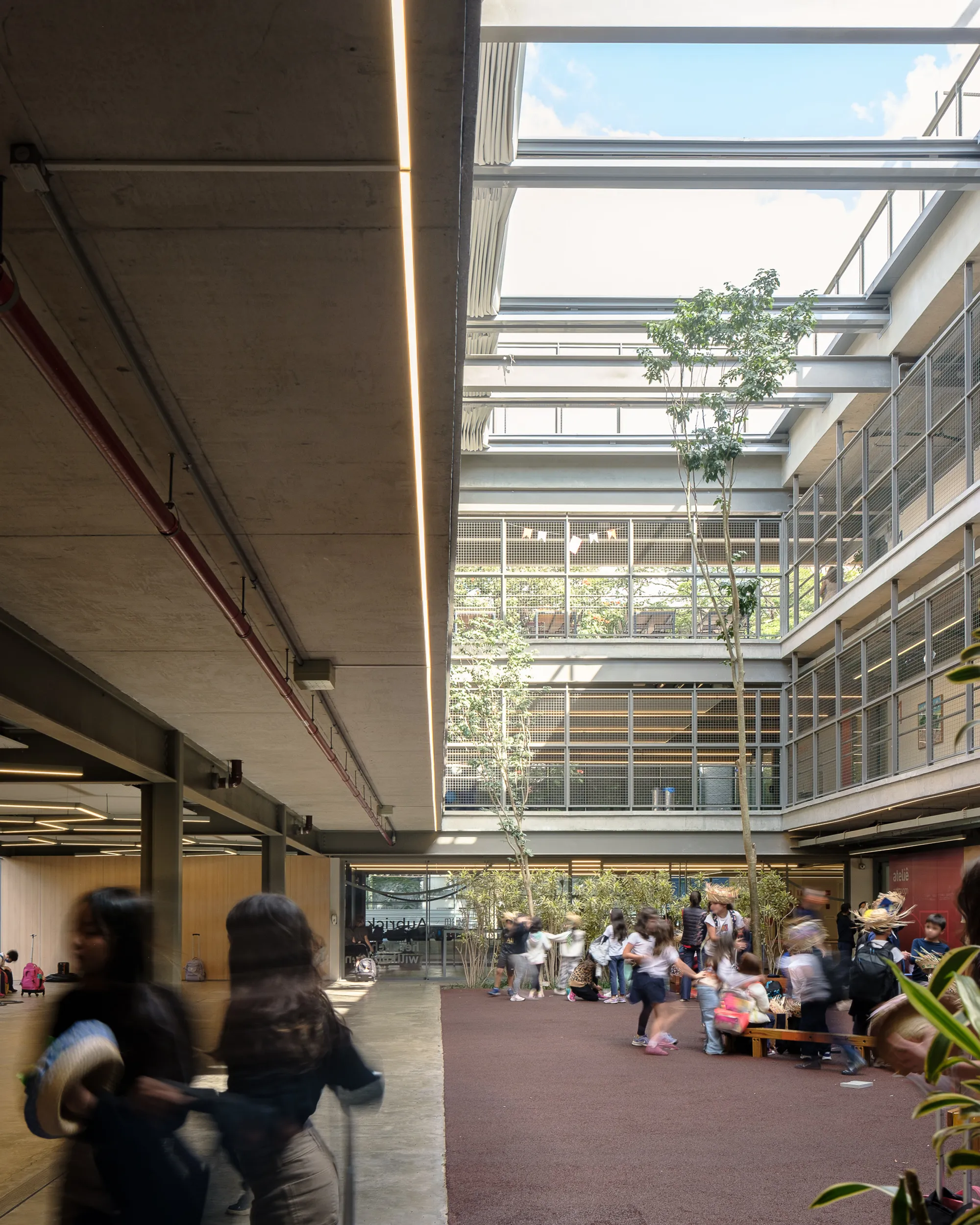 Andrade Morettin Wraps a São Paulo School Around Courtyards That Teach as Much as the Classrooms