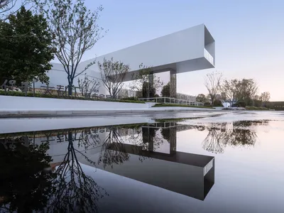HYP-ARCH Wraps a Spiral Museum Around the Memory of a Vanished Zhengzhou Village