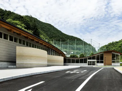 Three Studios Turn a Former Heliport in Kochi into a Botanical Roadside Station