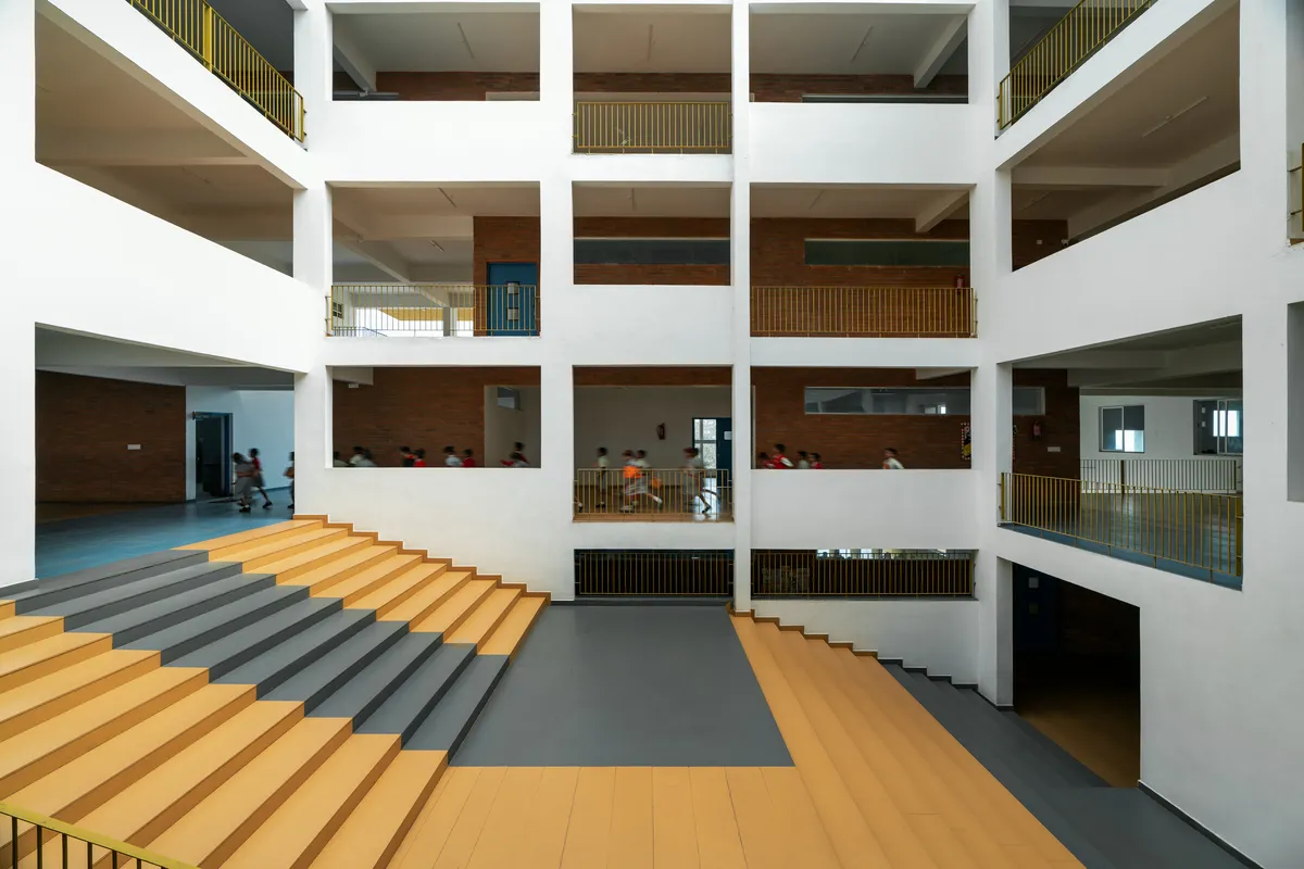 Shreyas Patil Architects Designs a 125,000 Sq Ft School in Sankeshwar as a Village of Courtyards