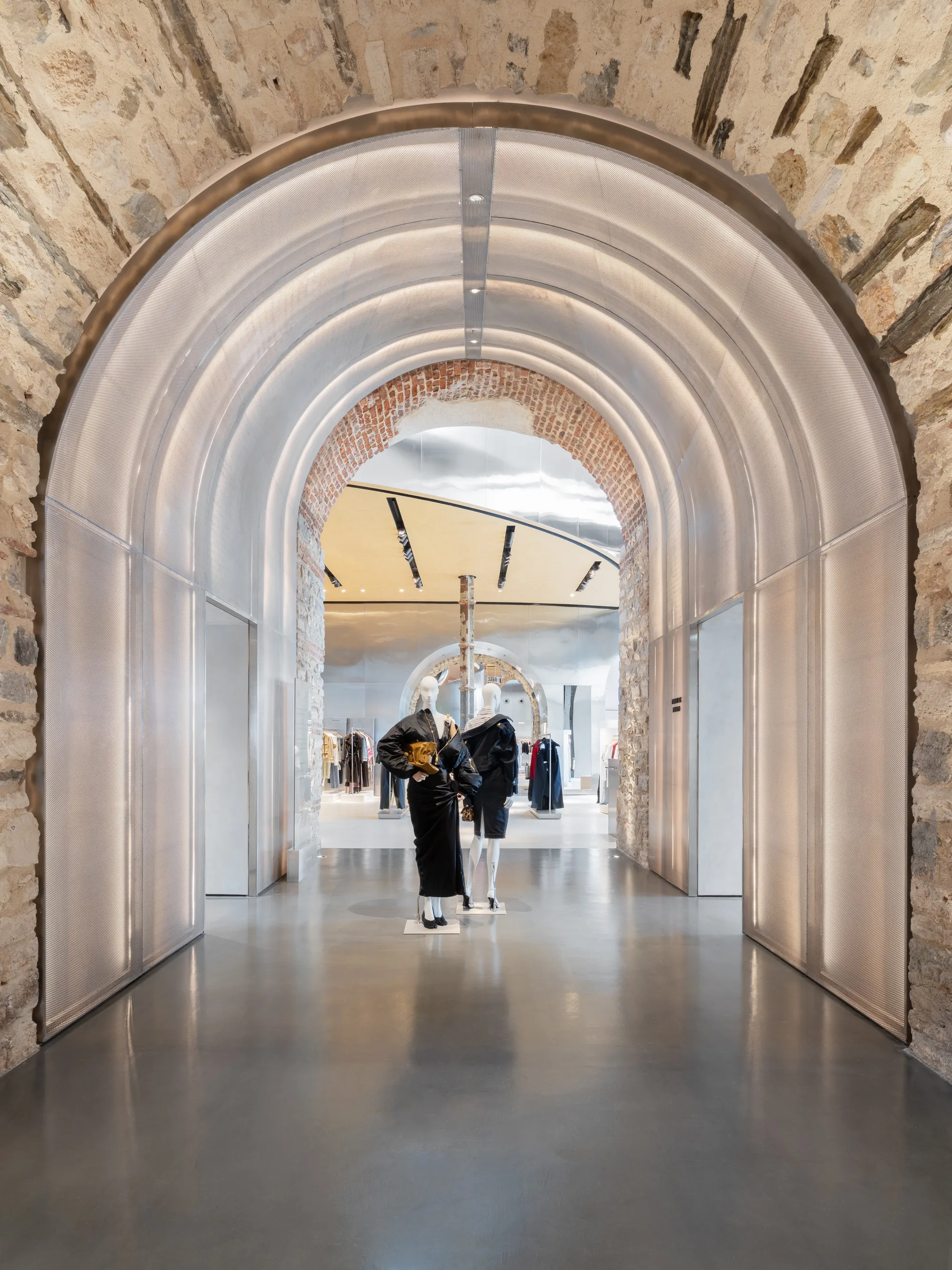 OMA Transforms Istanbul's Ottoman Imperial Shipyard into a 12,000 m² Luxury Retail Landscape