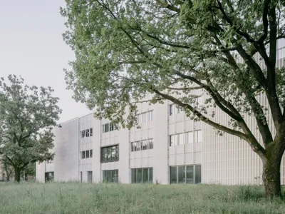The School Beyond Its Walls: Enrico Panzacchi School by Archisbang and Areaprogetti