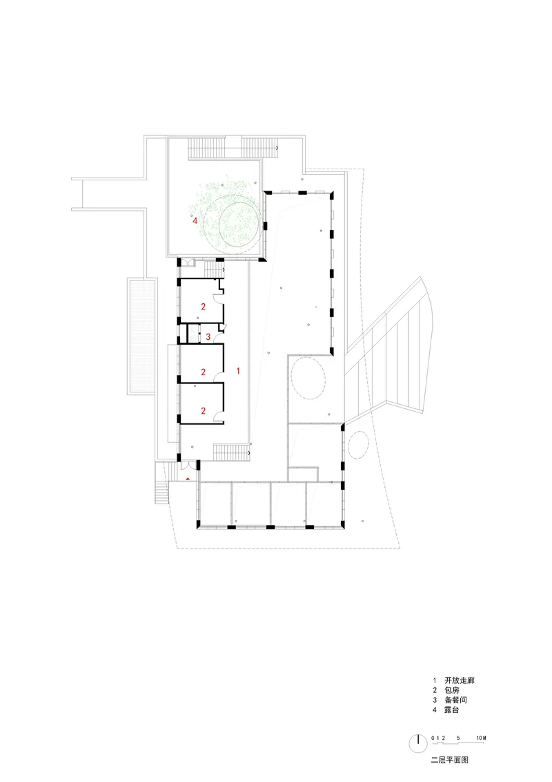 Second floor plan drawing depicting a circular courtyard and bedroom wing with surrounding terraces