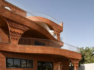 Kaushal TaTiya Architects Models a Brick House in Maharashtra on the Intelligence of an Anthill