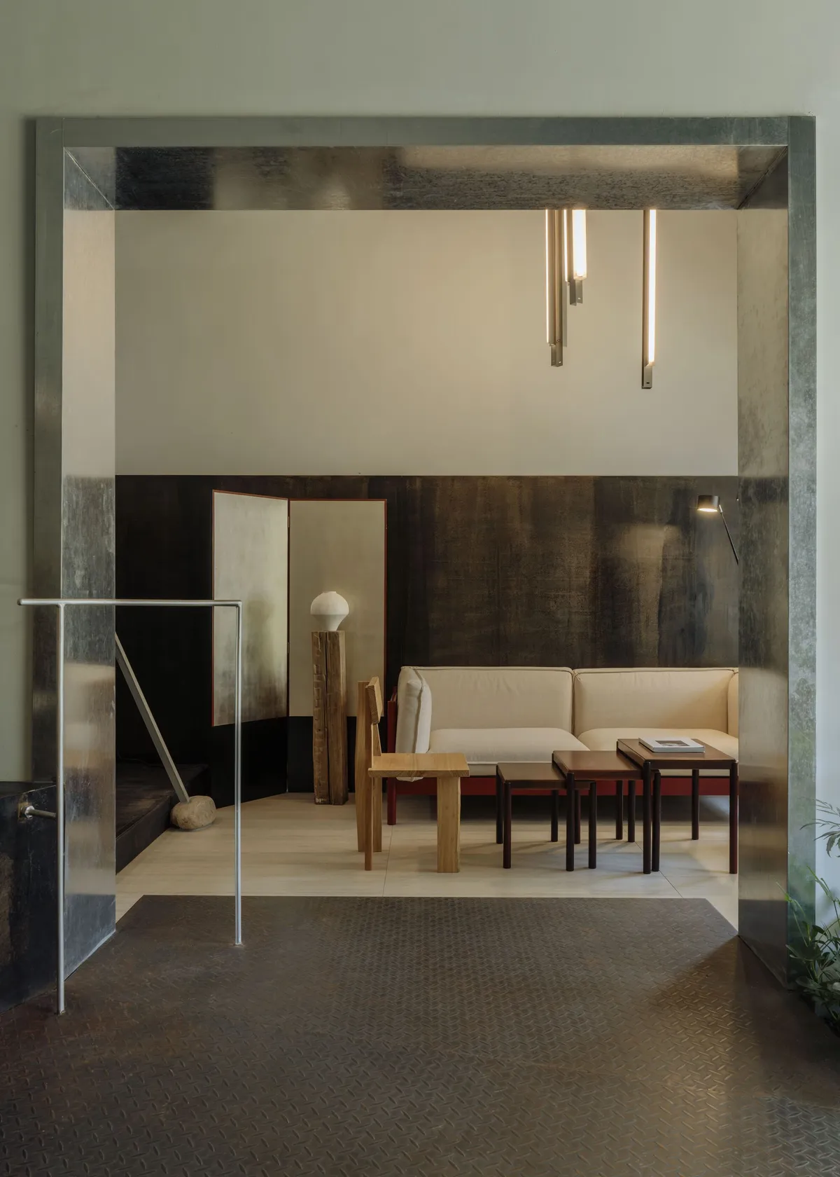 Modum Atelier Converts a Qing Dynasty Bungalow into a 67-Square-Meter Nanjing Studio