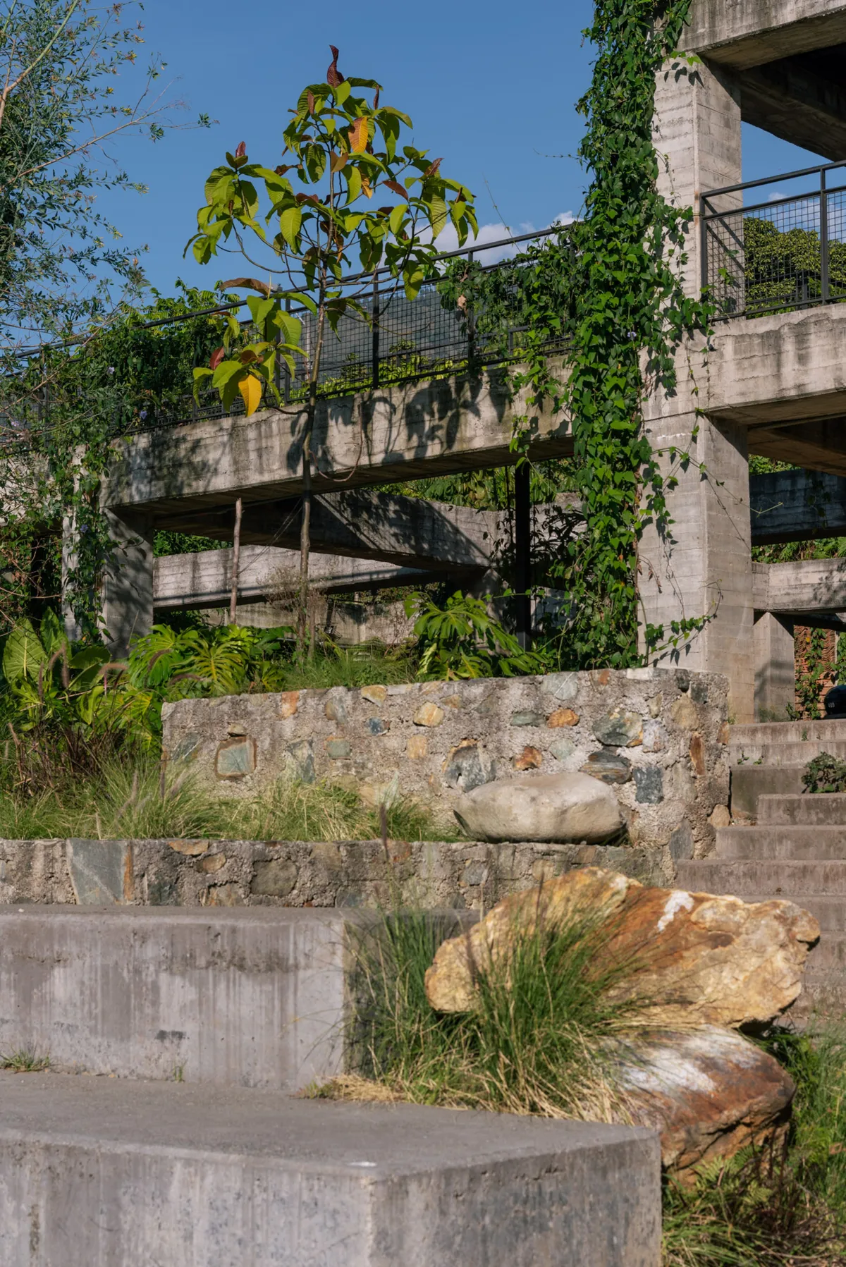 Edgar Mazo and CONNATURAL Build a Park in Medellín from the Ruins of the Houses It Replaced