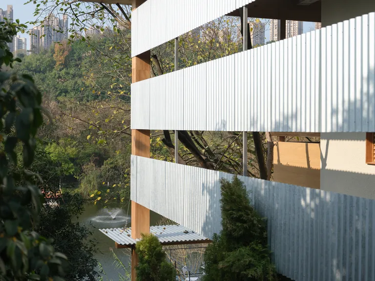 Vari Architects Wraps a Lakeside Pavilion in Timber and Corrugated Metal for an Italian Restaurant in Chongqing