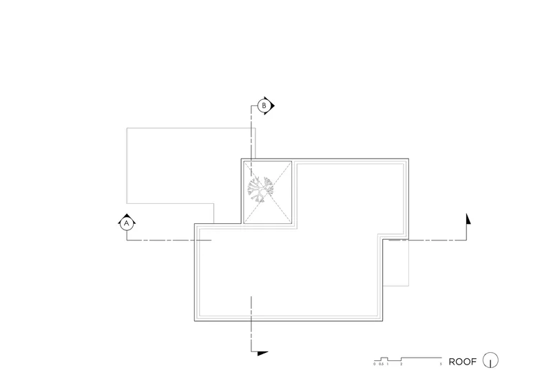 Roof plan drawing showing overlapping rectangular volumes with central courtyard and tree symbol