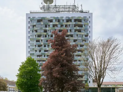 Sauerbruch Hutton Applies Kintsugi Logic to a 1970s Telecom Tower in Konstanz