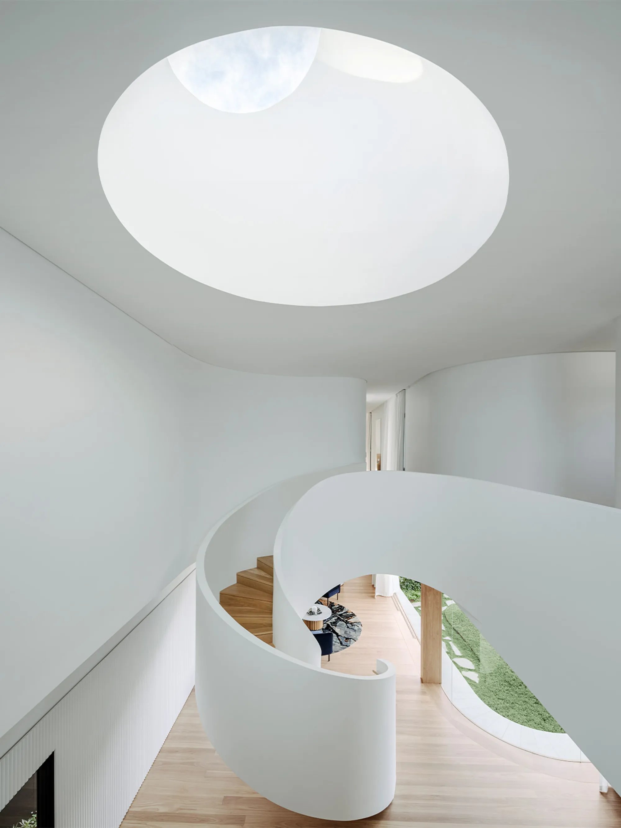 Breathtaking project Boomerang House by Joe Adsett Architects